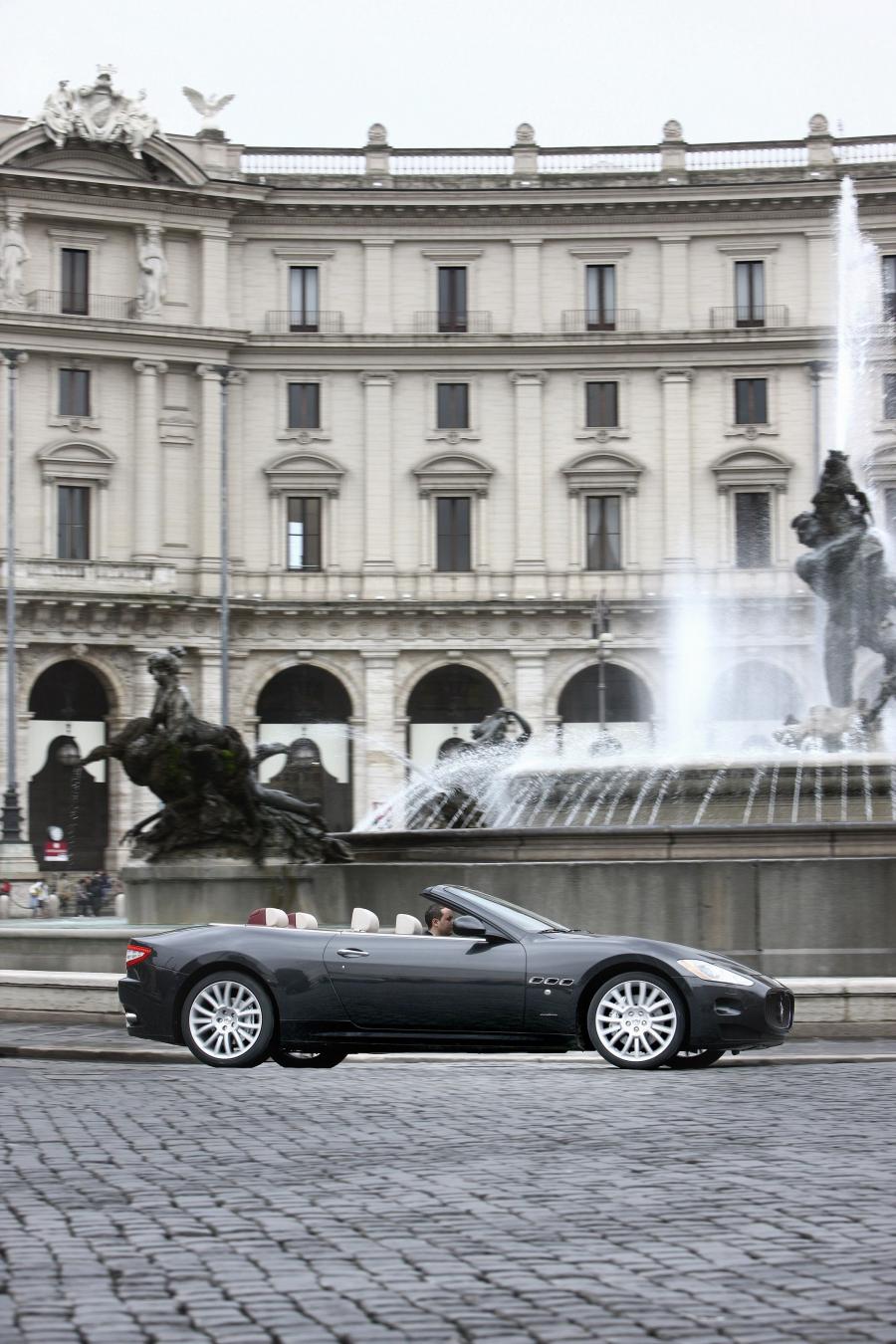  Maserati GranCabrio 2010 года  (фото 52 из 101)